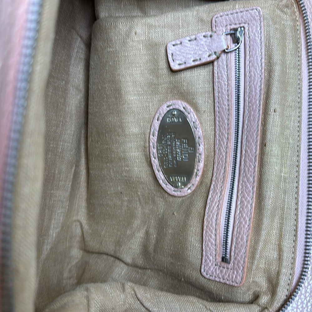 Fendi Pink Leather Handbag - Picture 6 of 7